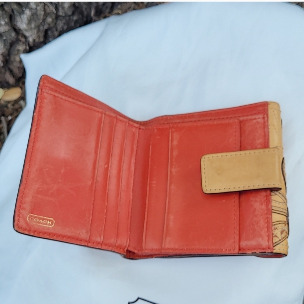 Coach Bleeker Flower Wallet - Picture 2 of 8